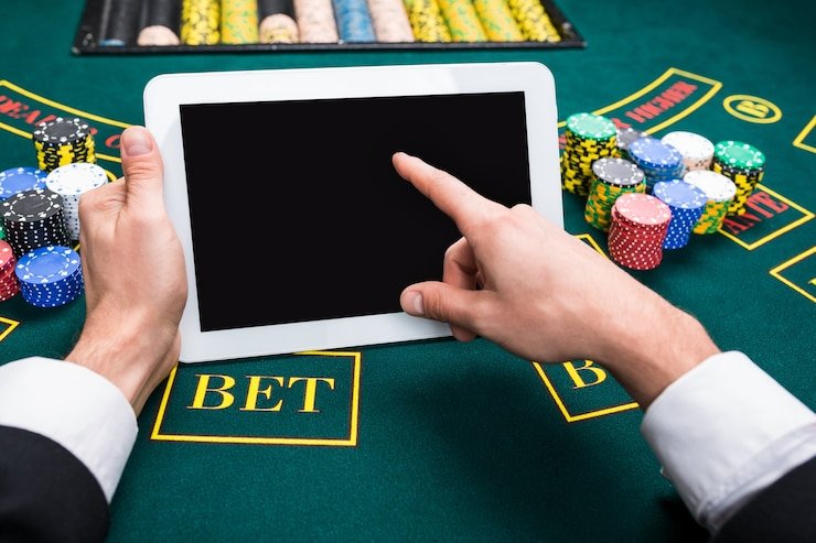 Metode pembayaran DANA dan OVO tersedia untuk deposit dan penarikan Taiwan Pools di 19dewa
